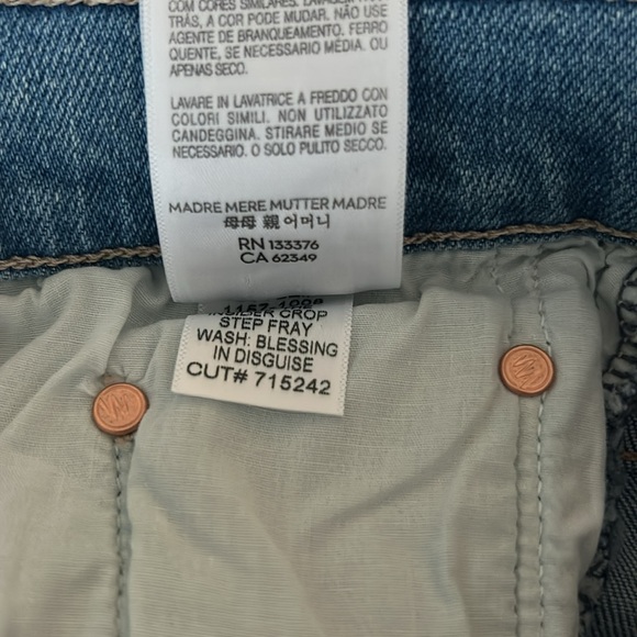 MOTHER The Insider Crop Step Fray In Blessing In Disguise - Picture 12 of 15